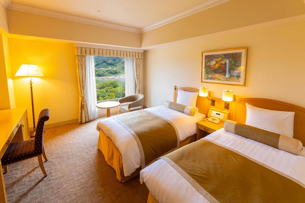 Hotel Okura Jr Huis Ten Bosch Сасебо Экстерьер фото Deluxe Twin Room